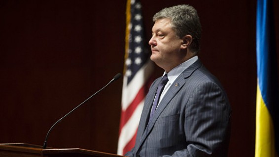 Порошенко прибыл в Варшаву для участия в саммите НАТО