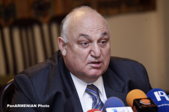 Ինձ կարող է պաշտոնից զրկել միայն հոգաբարձուների խորհուրդը. Արամ Սիմոնյանը վերադարձել է աշխատանքի
