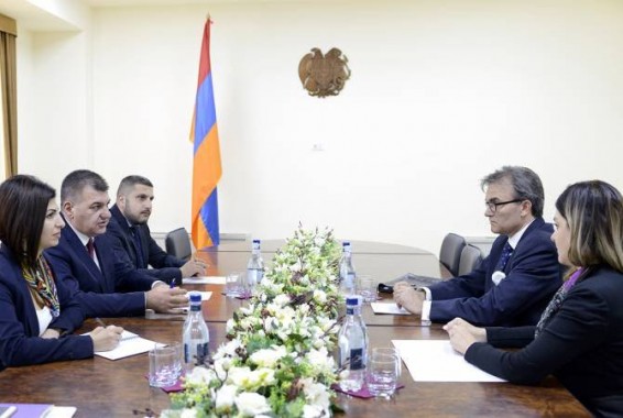 Աշոտ Հակոբյանը Շվեյցարիայի դեսպանի հետ քննարկել է երկկողմ կապերի ամրապնդման հնարավորությունները