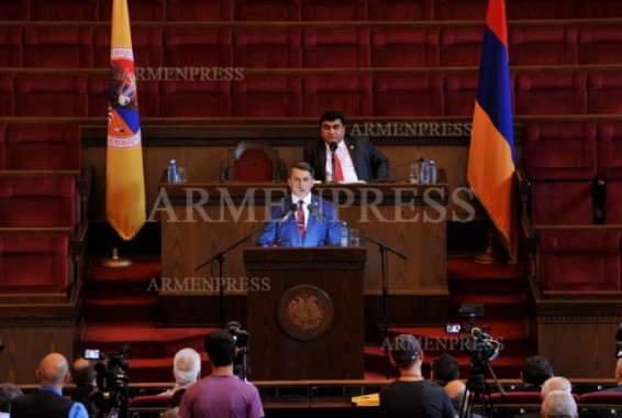 Խաչիկ Ասրյանի «արծիվների կուսակցությունը» անցկացրեց հիմնադիր համագումարը