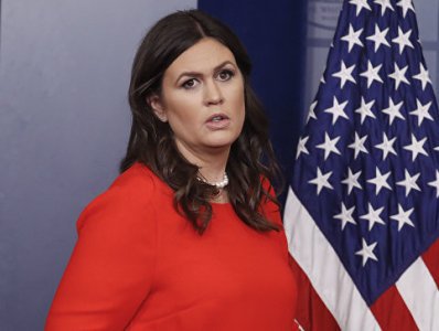 Секретная служба будет охранять пресс-секретаря Трампа после инцидента в ресторане