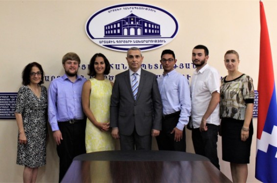 Արցախի ԱԳՆ ղեկավարն ընդունել է Ամերիկայի հայկական համագումարի փորձնակներին