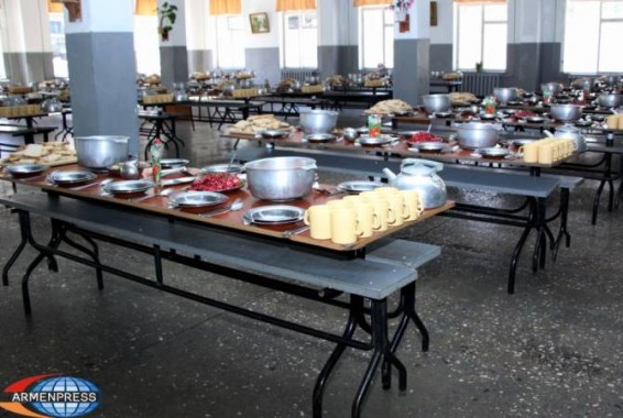 Քաղցրավենիք, բուսական պահածոներ ու թանապուր. զորամասերում սննդակարգի փոփոխություններ են իրականացվում