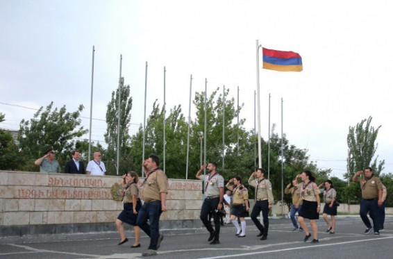 Սփյուռքահայ երիտասարդները հյուրընկալվել են ռազմական համալսարանում