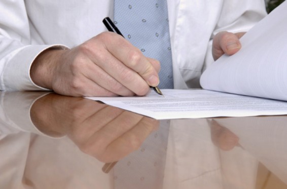 Այնթապի դպրոցի տնօրենը քաղաքացուն գրանցել է որպես պահակ, ում չաշխատելու դիմաց վճարել է 2 712 000 դրամ աշխատավարձ. Դատախազություն