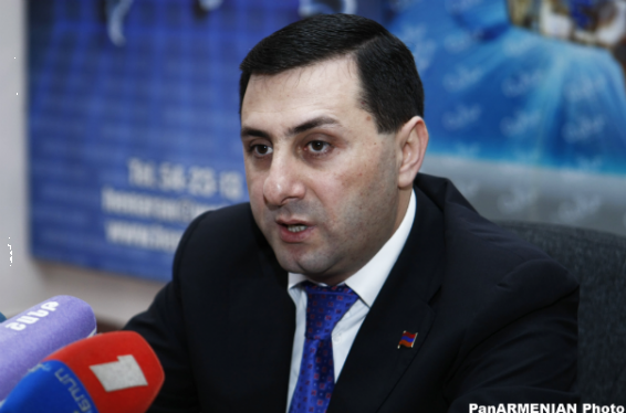 Ակնհայտ է, որ քրոջս դեմ հարուցած քրեական գործն առնչվում  է  ինձ` որպես ԱԺ պատգամավորի, այս շինծու մեղադրանքն անպատասխան չի մնա. Ս. Ֆարմանյան