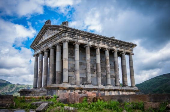 Մինչքրիստոնեական Հայաստանի խորհրդանիշը․ չեխական ռադիոյի անդրադարձը Գառնու տաճարին