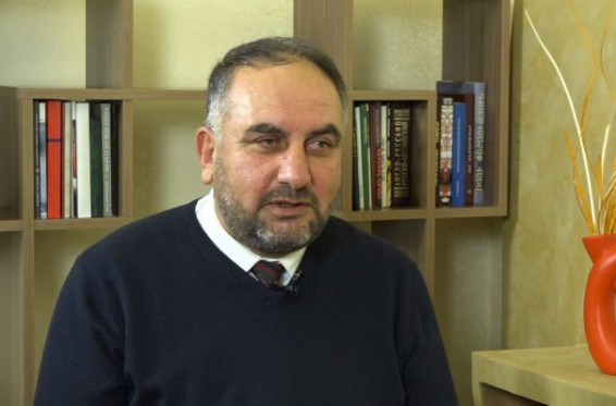 ՀԱԿ անդամ Մյասնիկ Մալխասյանը կոմայի մեջ տեղափոխվել է Սանկտ Պետերբուրգ