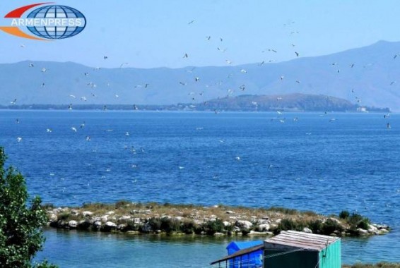 МЧС опубликовало объемы забора воды из Севана