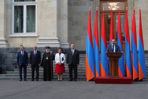 Президент Саркисян присутствовал на приеме по случаю Дня Независимости Республики Армения