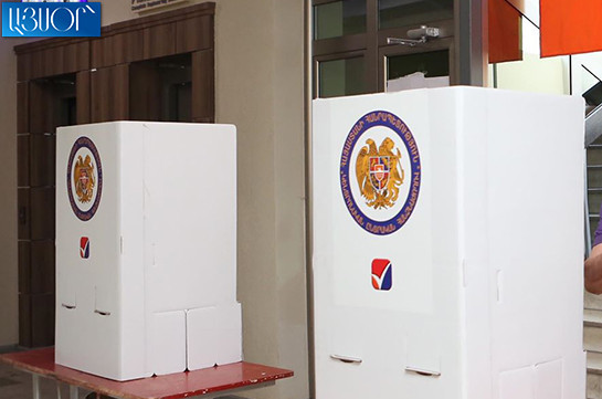 ՔՊ-ին պատկանող հանձնաժողովի անդամներից մեկը քարոզչություն է կատարել տեղամասում. Ահազանգ