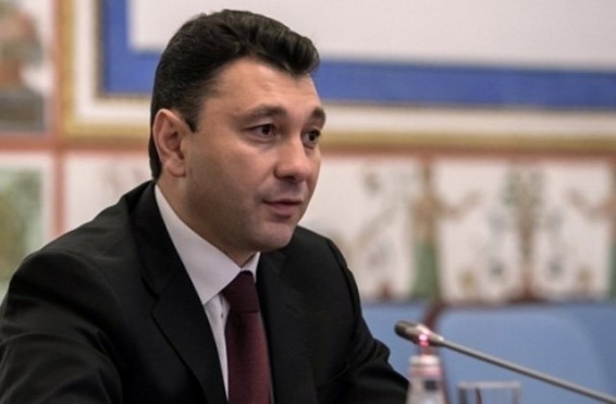 «Պետք է օրենքով արգելվի եկեղեցու տարածքում բողոքի ցույցերն ու պատարագների խոչընդոտումը». Էդուարդ Շարմազանով