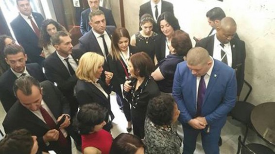 Первые леди стран Франкофонии посетили музей Ерванда Кочара в Ереване