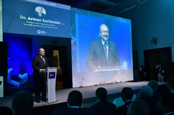Հայաստանն ապագայի դարպասն է. Արմեն Սարգսյանը՝ «Նախագծելով էվոլյուցիան» Գլոբալ ինովացիոն ֆորումին