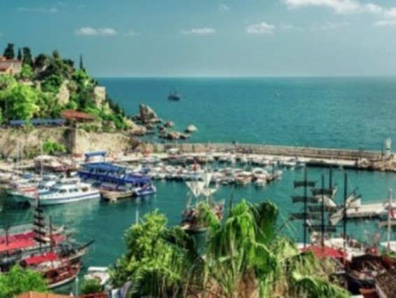 Թուրքիայի փոխվարչապետի կարծիքով արտակարգ դրությունը չի վնասի տուրիզմին