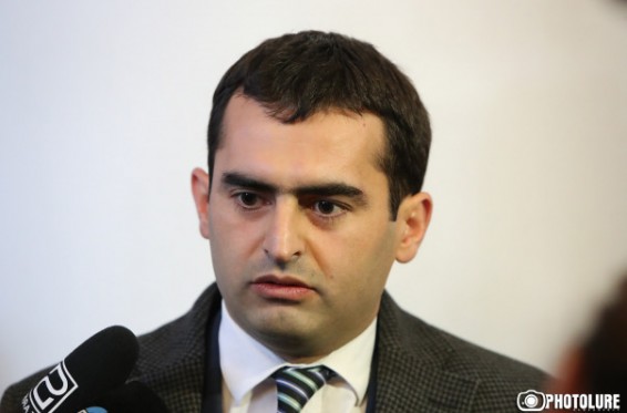 Կառավարության որոշում ենք պատրաստում, որ աջ ղեկով մեքենաները կարողանան ներկրել՝ 1 տարում վերասարքավորելու պայմանով. Հ. Արշակյան