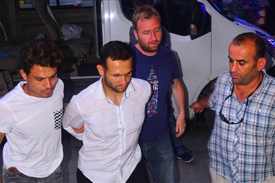 Թուրքիայում զինված հեղաշրջման փորձի համար ձերբակալվել է ավելի քան 10 հազար մարդ