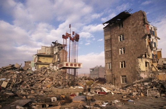 Երկրաշարժ, որն ավերեց Հայաստանը. BBC-ի անդրադարձը Սպիտակի երկրաշարժին