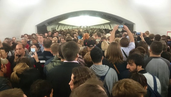 Сбой в движении двух веток метро привет к коллапсу в Москве