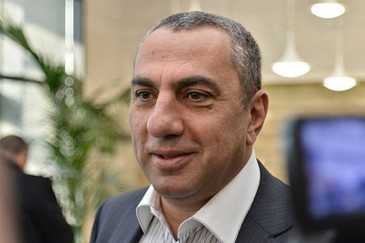 Ալյուրի գինը թելադրողի դերում Սամվել Ալեքսանյա՞նն է. ՏՄՊՊՀ-ն կպարզի՝ ինչու է թանկացել հացը. galatv.am