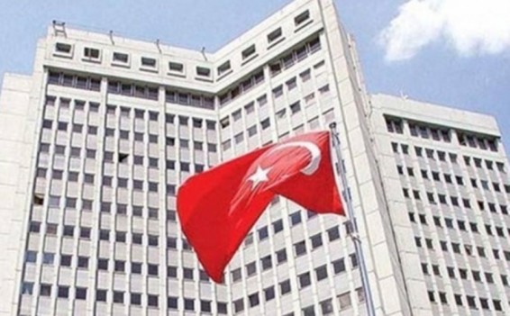 Թուրքիայում աշխատանքից հեռացվել են առողջապահության ոլորտի մասնագետներ