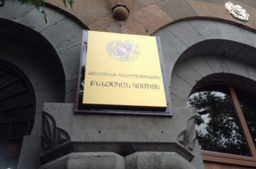 Լոռու մարզի դատախազի տնից գողության փորձ կատարելու համար մեղադրվողներից 2-ը դատարանից դիմել են փախուստի. ՔԿ