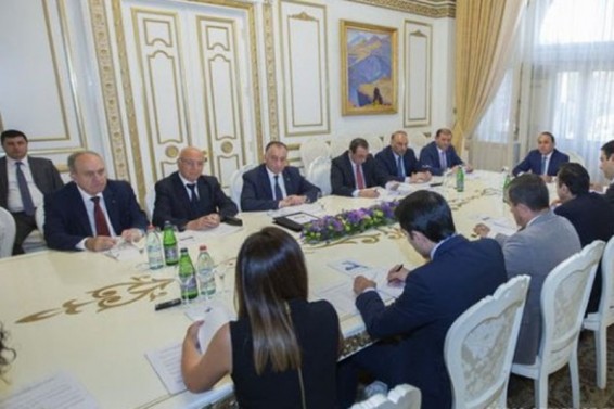 Կառավարությունում քննարկել են Հյուսիս-հարավ ճանապարհային միջանցքի կառուցման առնչվող հարցեր