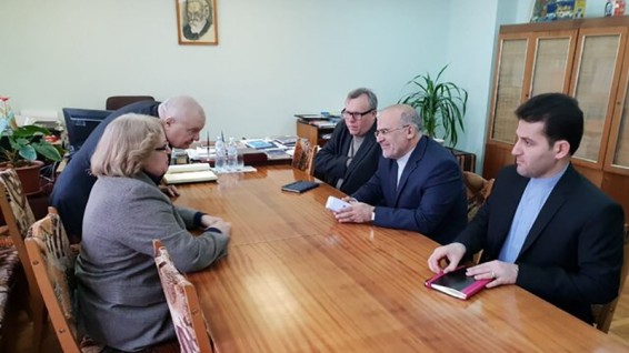 Иран и Украина приветствуют развитие культурных отношений