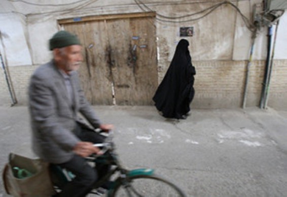 Իրանում հեծանիվ վարելու համար մի խումբ կանանց են ձերբակալել