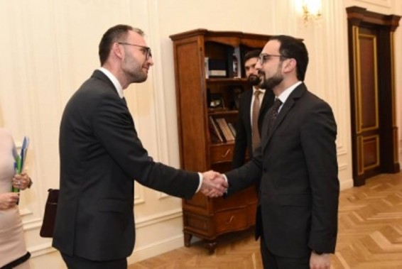 Տիգրան Ավինյանն ընդունել է Եվրոպական ներդրումային բանկի պատվիրակությանը