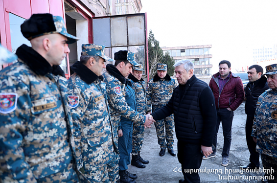 Ֆելիքս Ցոլակյանն այցելել է Երևան քաղաքի երեք հրշեջ-փրկարարական ջոկատներ