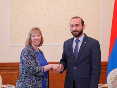 ԱՄՆ նոր դեսպանն առաջին անգամ այցելեց Ազգային ժողով