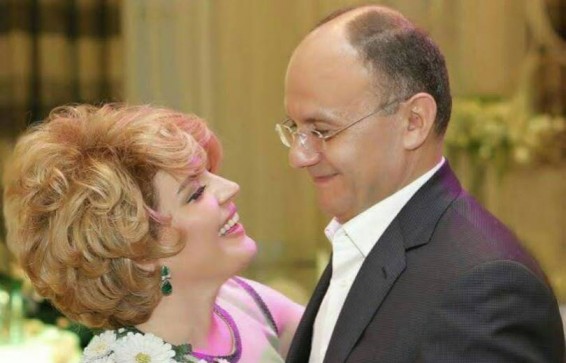 Ձեզանից ծնվում, ձեզանով սնվում է մարդկությունը. Սեյրան Օհանյանը շնորհավորում է