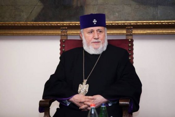Անգնահատելի է ձեր դերն ու ավանդը. Ամենայն Հայոց կաթողիկոսն ուղերձ է հղել Կանանց տոնի առթիվ