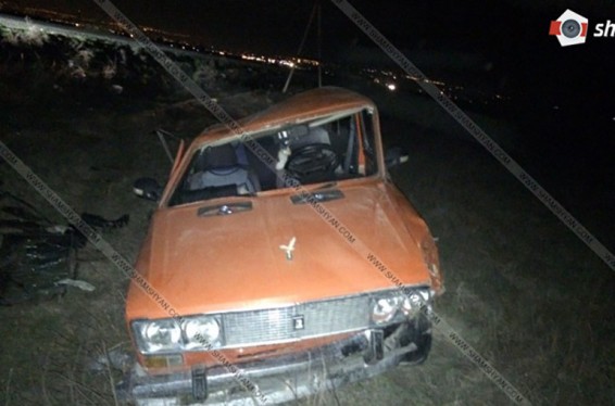 Արարատի մարզում մեքենան դուրս է եկել երթևեկելի գոտուց և կողաշրջվել. կա վիրավոր. shamshyan.com