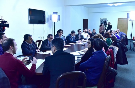 Առնվազն երկու դեկան չեն համապատասխանում ընդունելի համարված չափանիշներին ու ցուցիչներին. Տեղի ունեցավ ԵՊՀ բարեփոխումների հանձնաժողովի նիստը