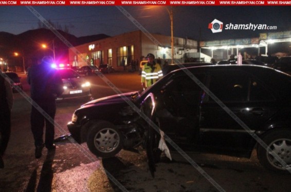 Վանաձորում բախվել են Nissan-ն ու Mersedes-ը. կա տուժած. Shamshyan.com