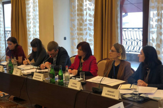 Եվրամիությունը մտածում է, թե ինչպես աջակցի հայ և ադրբեջանցի ժողովուրդներին խաղաղության պատրաստելու գործին