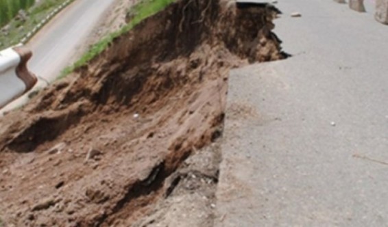 Ջրաշենում առկա է հողազանգվածի սահք