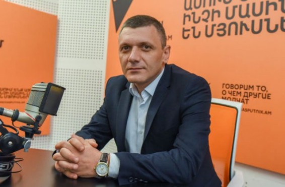 Վարչապետի որոշմամբ առանձնապես խոշոր չափի կաշառք ստանալու համար մեղադրվող առողջապահության փոխնախարարն ազատվել է աշխատանքից