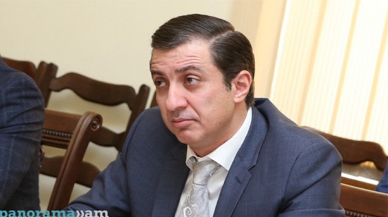 Միհրան Պողոսյանի գրասենյակ. ԱԱԾ զինված աշխատակիցները ներխուժել են ԱԺ նախկին պատգամավորի առանձնատուն