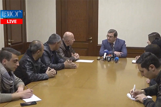 ՊԵԿ նախագահը հանդիպում է ցուցարար ավտոներկրողների հետ