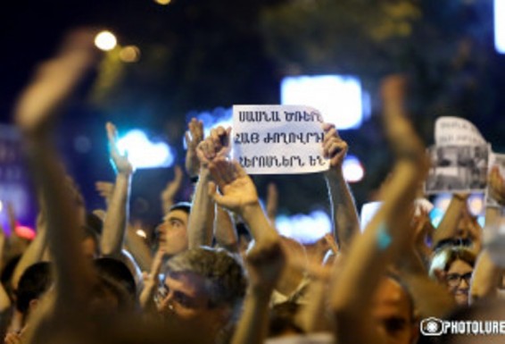 Ազատության հրապարակից բերման ենթարկված 27 քաղաքացիներն ազատ են արձակվել. կազմվել է վարչական արձանագրություն