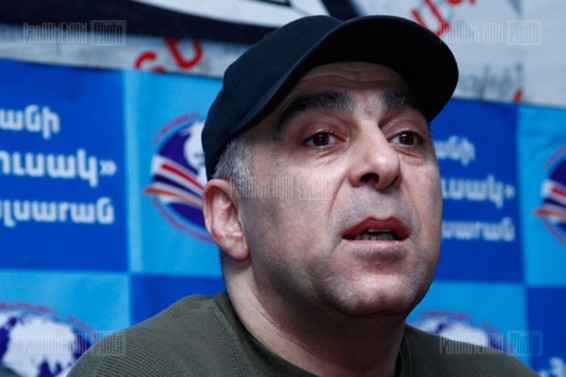 Արա Գևորգյնաը 360 հազար դոլար Է հավաքել զոհված ազատամարտիկների ընտանիքներին օգնելու համար