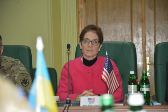 «Отставка посла США — лишь первый шаг»: большой план Трампа для Украины