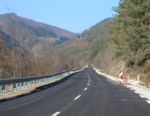 Բեռնատարների համար փակ է Վանաձոր-Ալավերդի-Բագրատաշեն ճանապարհը