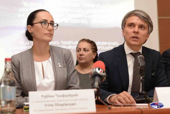 Երևանի քաղաքապետարանի մոտ 350 աշխատակից բնապահպանական թեմաներով վերապատրաստում է անցնում