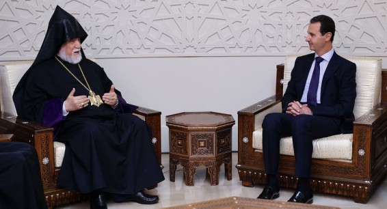 Асад призвал покинувших Сирию армян вернуться