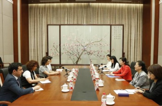 Աննա Հակոբյանն ու Կանանց համաչինական ֆեդերացիայի քարտուղարության անդամները քննարկել են երկկողմ համագործակցության հարցեր