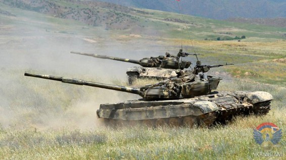 В Арцахе прошли тактические батальонные военные учения с боевой стрельбой
